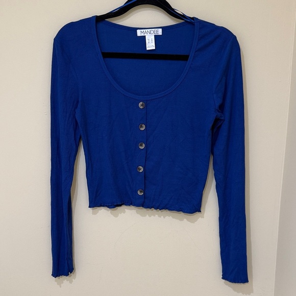 mandee Tops - Mandee Royal Blue closed Button-Up Crop Top women’s long sleeve Size Medium NWOT